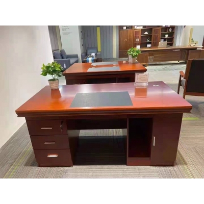 辦公桌